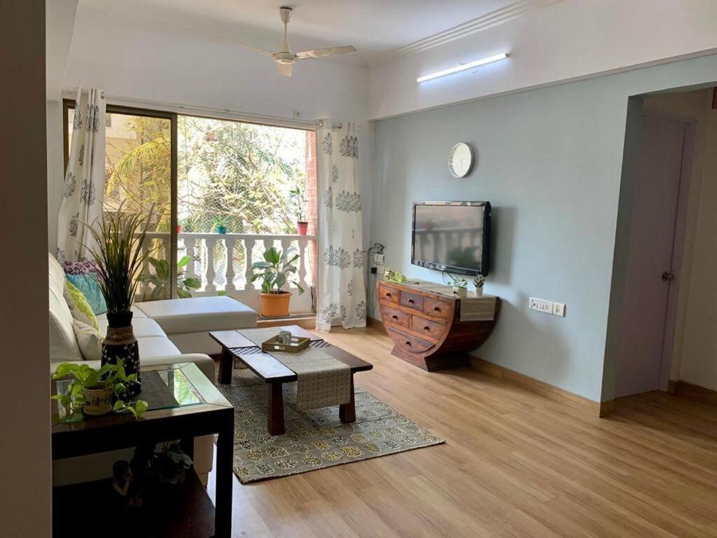 Entire 3 Bedroom With Balconies Bandra Apartament Bombaj
