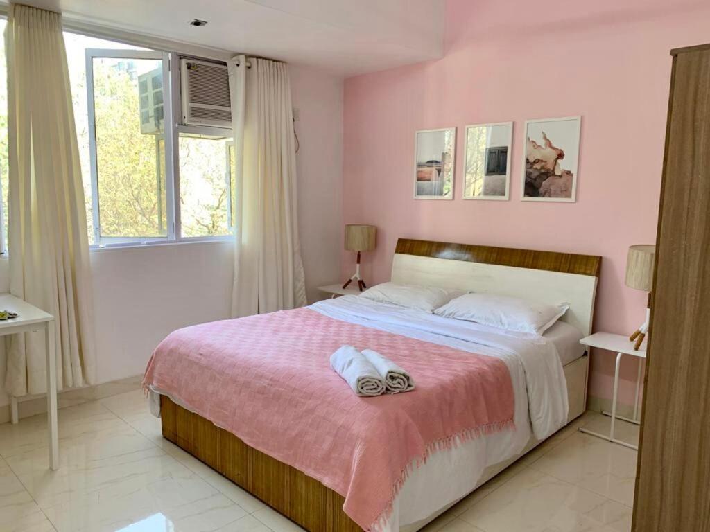 Entire 3 Bedroom With Balconies Bandra * Bombaj