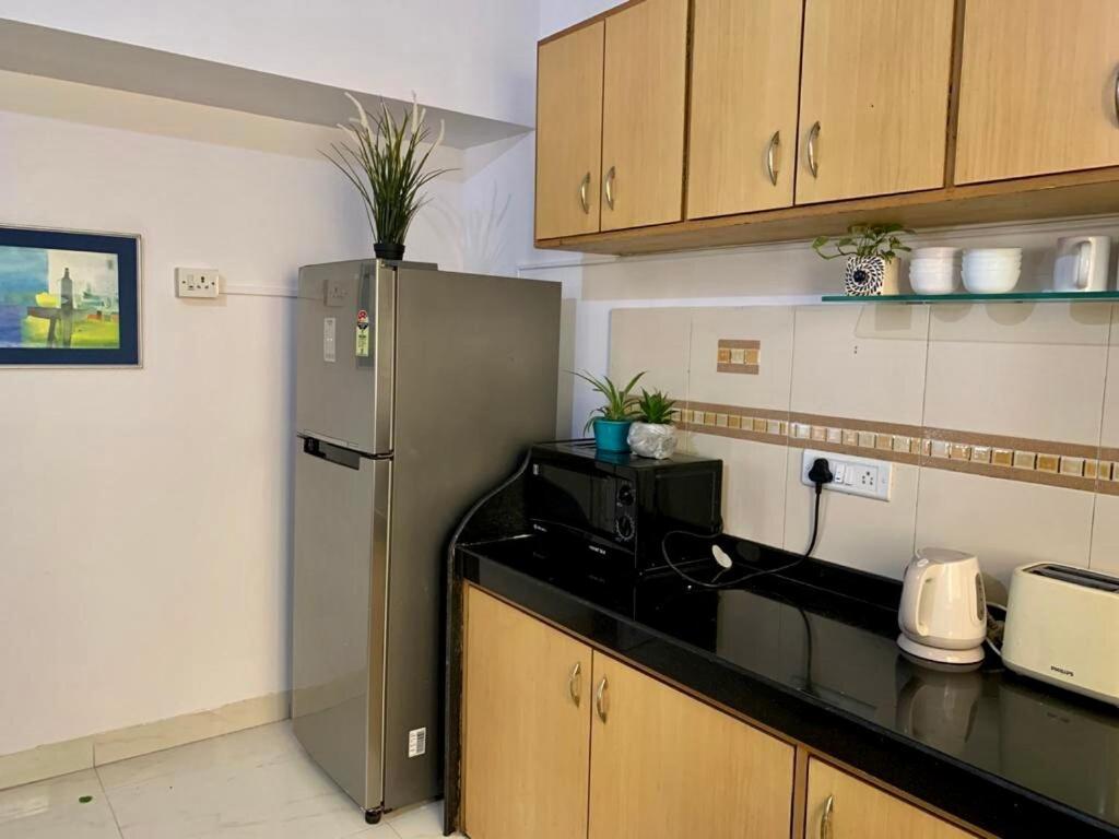 Entire 3 Bedroom With Balconies Bandra Apartament *